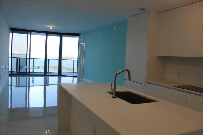 Photo - 700 NE 24th St Unit 2305