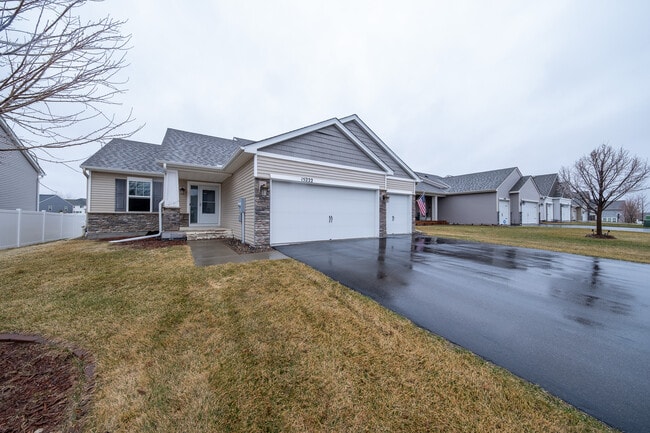 Photo - 15222 Emory Ave