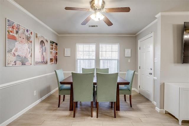 Photo - 1633 Trinity View St