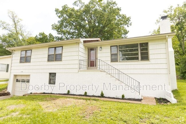 Building Photo - 116 Centro St Rental
