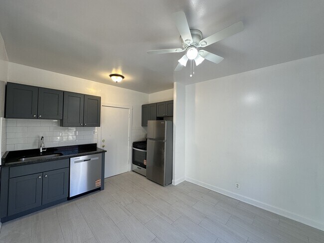 Photo - 1319.5 W Estes Ave Unit 32