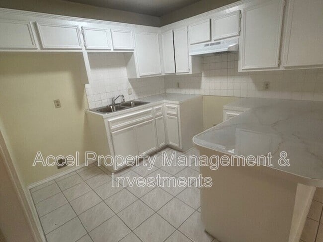 Photo - 2805 N 31st St