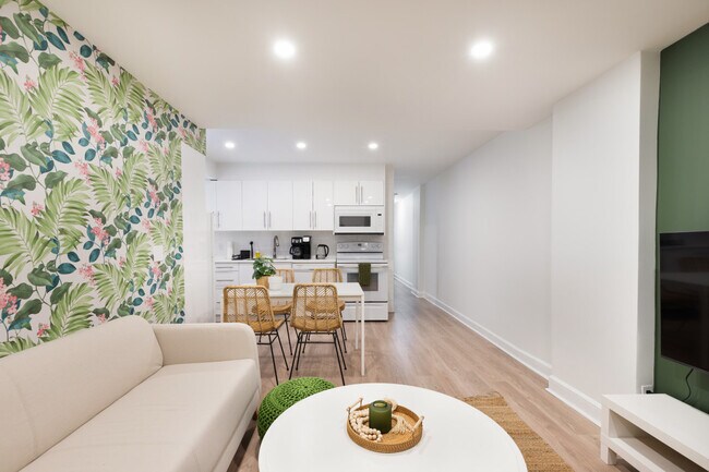 Photo - 211 Ivy Crescent Unit SI ID1537664P