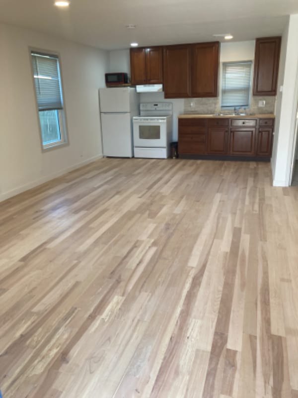 Photo - 2760 Eppinger Blvd