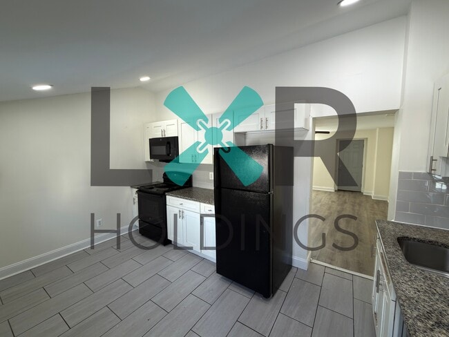 Building Photo - 4324 Ridge Rd