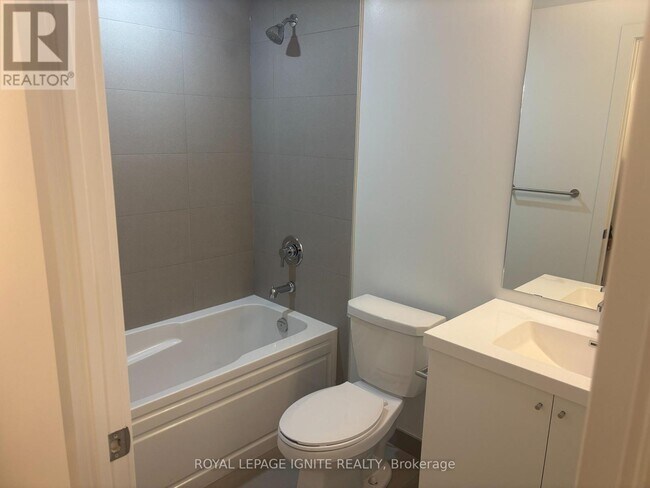 Photo - 2545 Simcoe St N Unit 1025