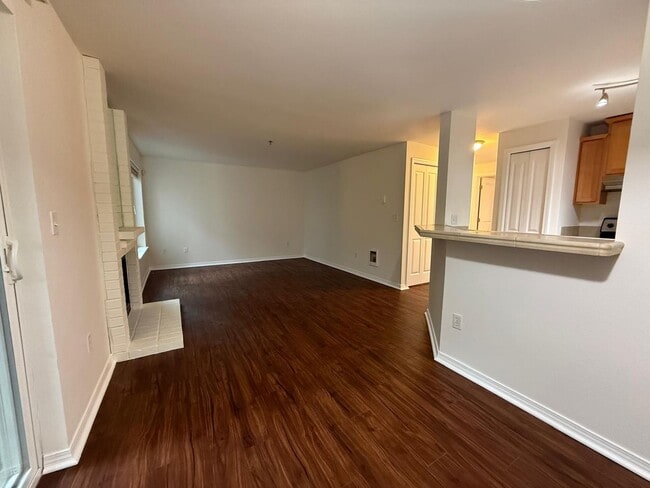 Photo - Two Bedroom Two Bathroom Everett Condominium