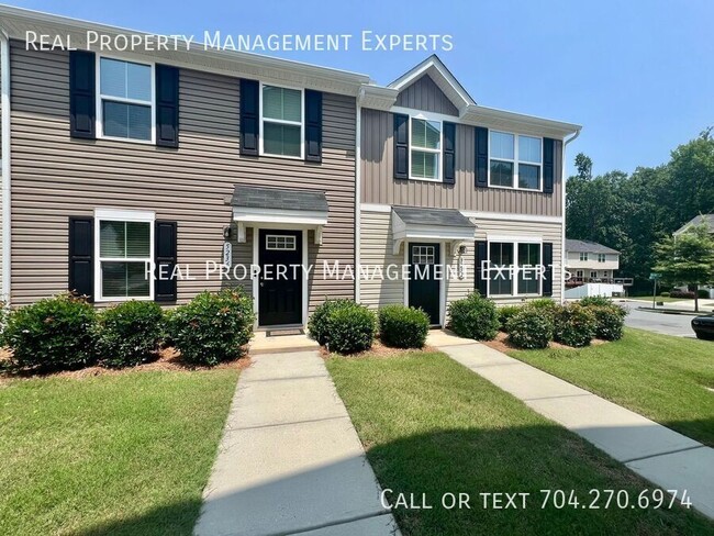 Photo - 5232 Austin Knoll Ct Townhome