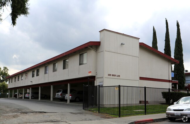 Robin Lane Apartments - Robin Lane Apartments