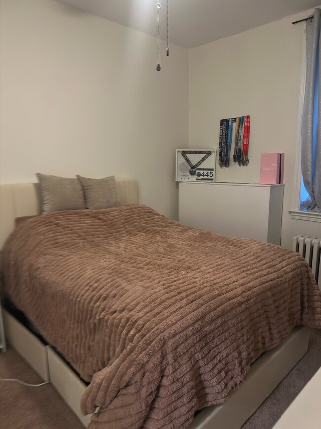 Building Photo - 20 Veterans Sq Unit A5