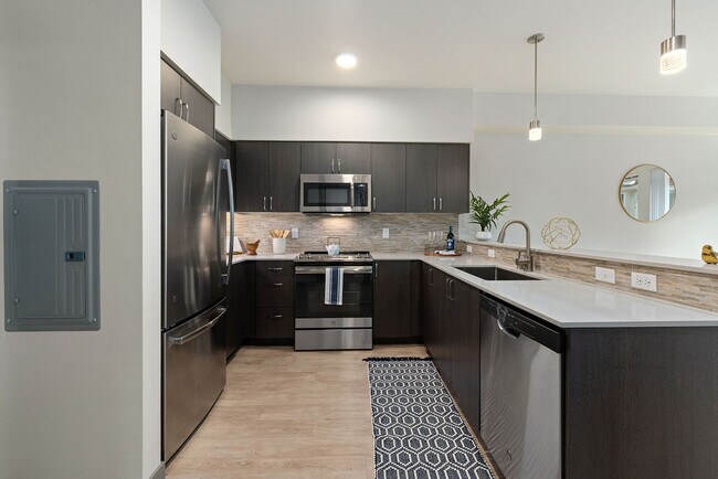 Edge Apartments