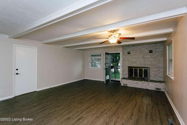 Photo - 2421 Woodmont Dr