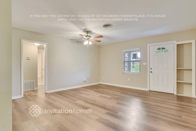 Photo - 5915 Westbury Dr