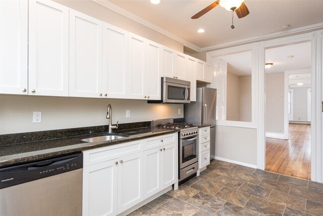 Photo - 351 7th St Unit 1L