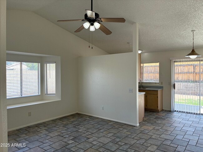 Photo - 3233 W Mohawk Ln