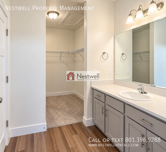 1816 W Eaglewood Dr Unit P303