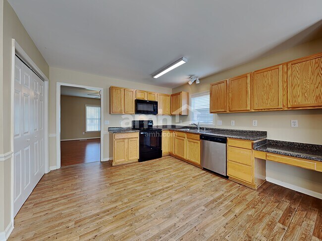 Photo - 2645 Wynbrook Dr