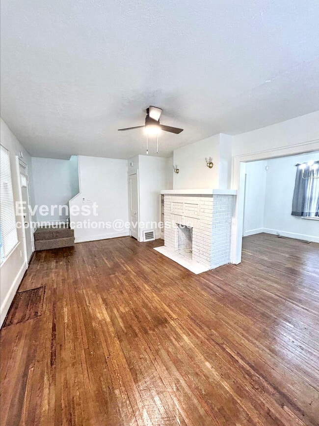 Photo - 16007 Elderwood Ave