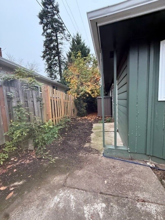 Photo - 0107-01 Unidad 4789 SE Ada Lane   B