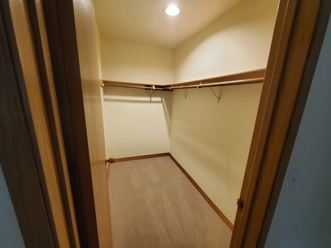 Photo - Meridian Place Apartments