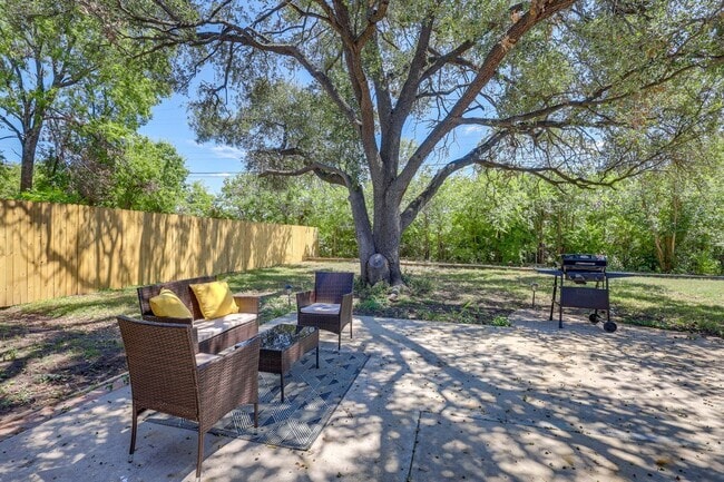 Photo - 2601 Bluejay Dr