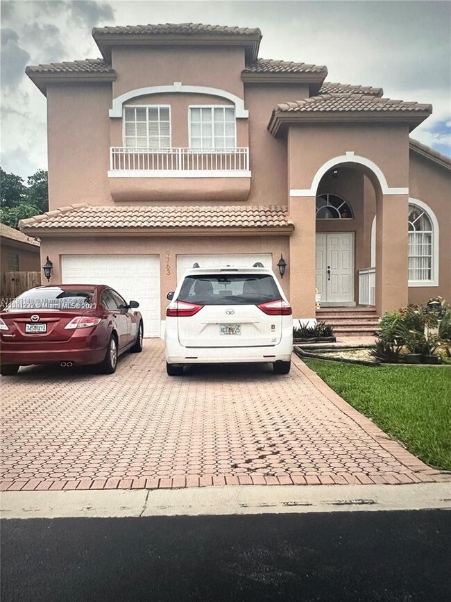 Photo - 9763 NW 32nd St Casa