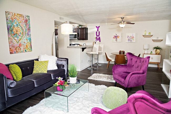 Beachwood Park Apartments and Townhomes