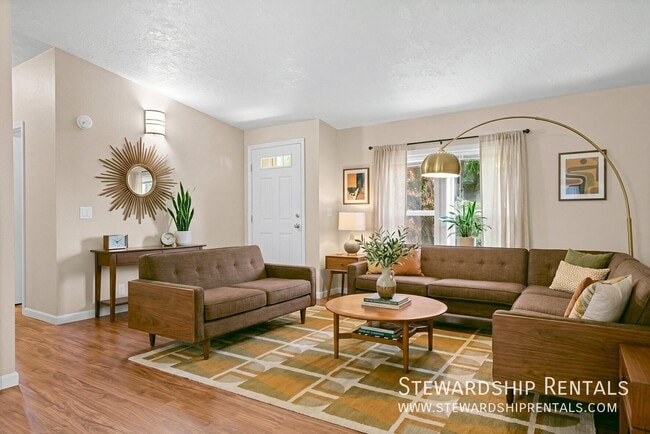 1313 Bramblewood Ln