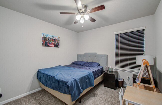 Photo - 3742 Canyon Shore Ln