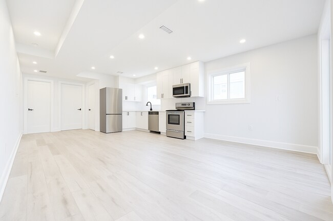 Photo - 66 Grove St Unit 1 (Main Flr)