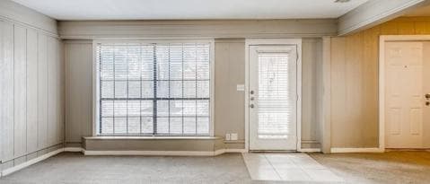 Photo - 100 Hacienda Dr