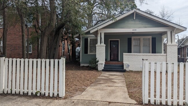 Photo - Comfy 2BR Home Near McLeod & MUSC