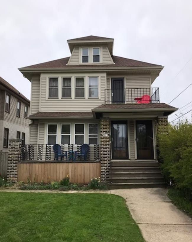 Photo - 3221 S Springfield Ave Unidad 3221 Lower