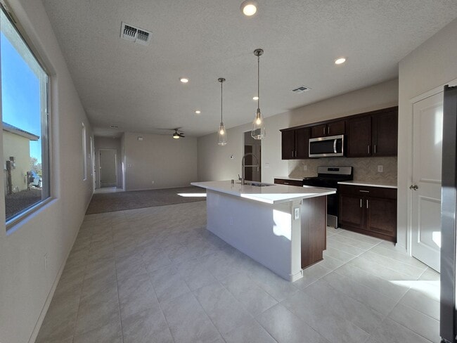 Photo - 3941 Soledad