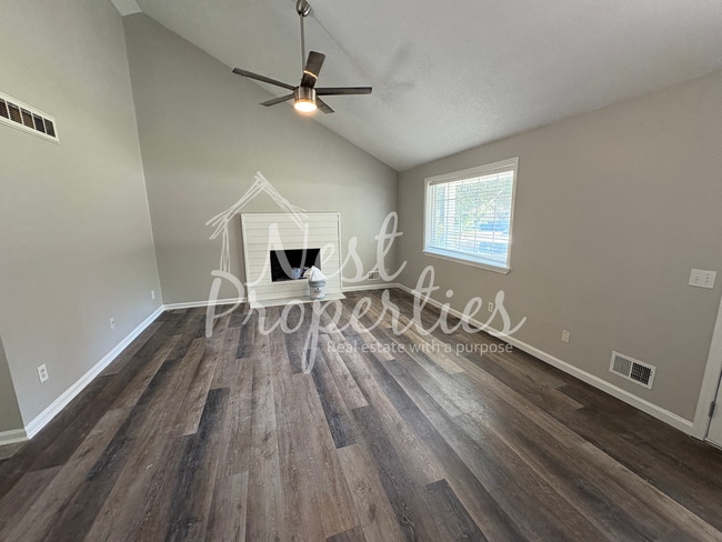 Photo - 136 Weston Watch Rd