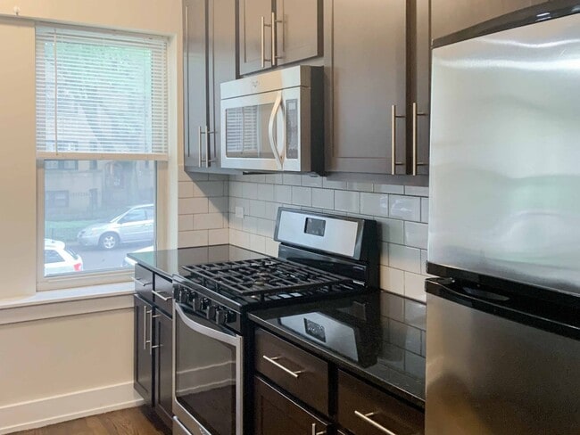 Photo - 5058 N Winchester Ave