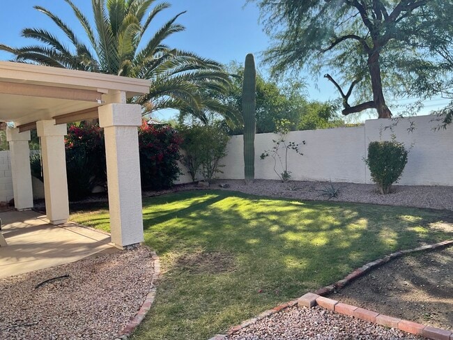 Photo - 4307 E South Fork Dr