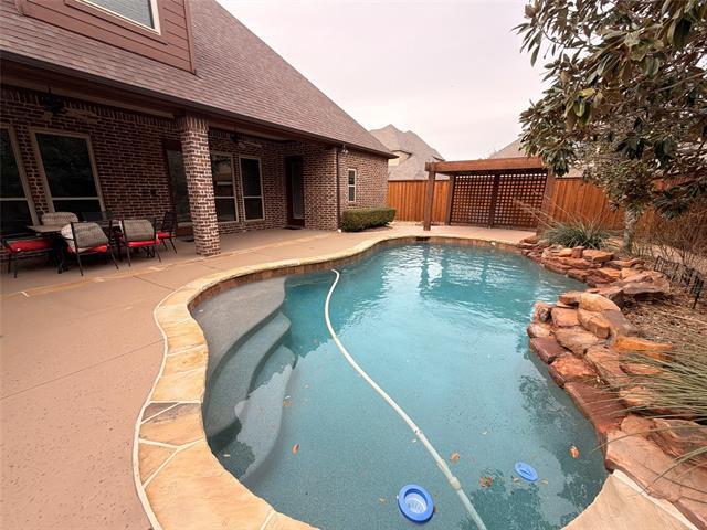 Photo - 8116 Canyon Oak Dr