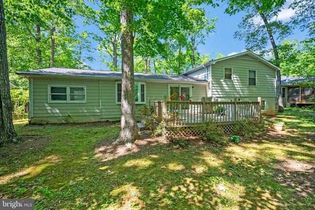 Photo - 115 Washington St