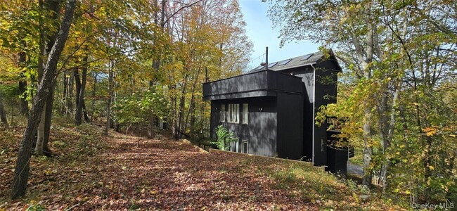 Photo - 12 Zematt Ct