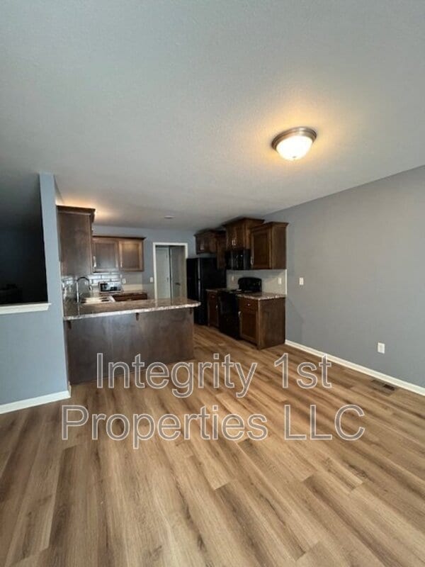 Photo - 6323 NE 44th St