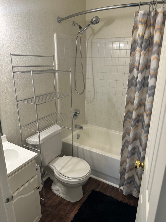 Photo - 3514 E Richmond Rd