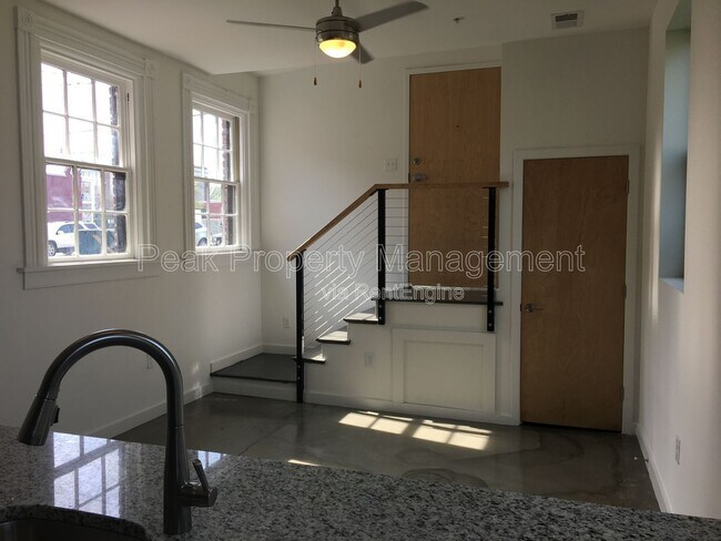 Photo - 1309-1311 Hull Street