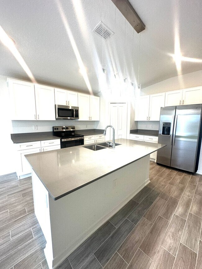 Photo - Brand New 4 bed inCypress Park - Haines City