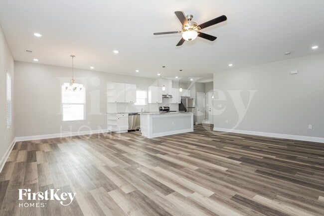 Photo - 5101 Tuckaseegee Rd