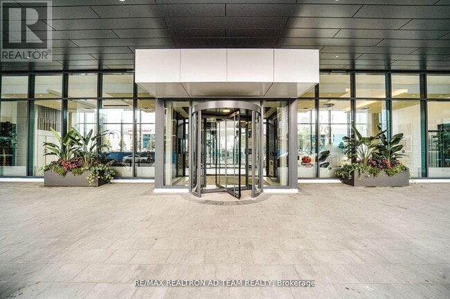 Photo - 38 Honeycrisp Cres Unité 2003