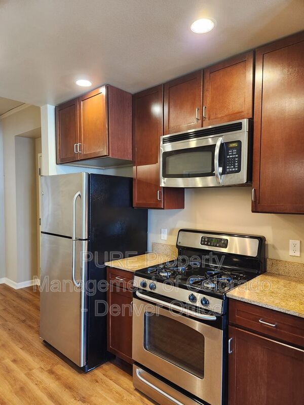 Photo - 1975 N Grant St Unidad 708