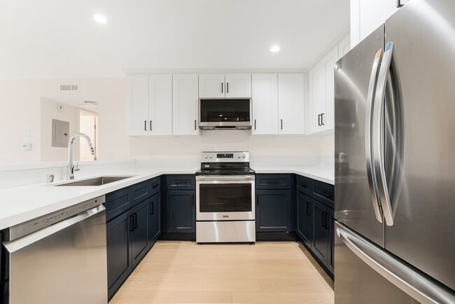 bag373 - bag373 Apartment Unit 207