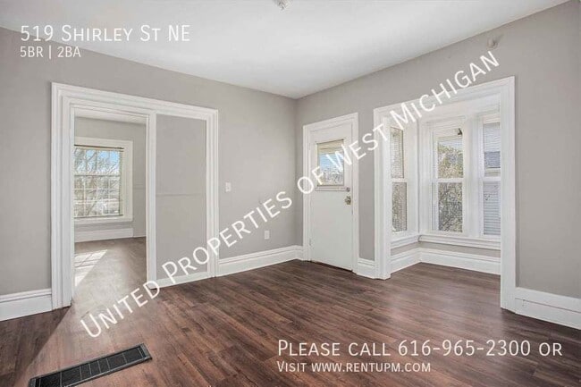Photo - 519 Shirley St NE