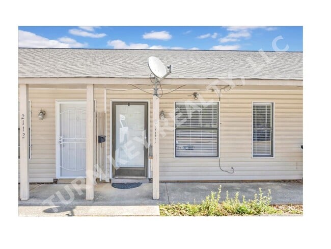 Building Photo - Condo for rent in Grayson Valley ** Price ...